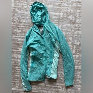 Arc'teryx Women's Hooded Lightweight Jacket S